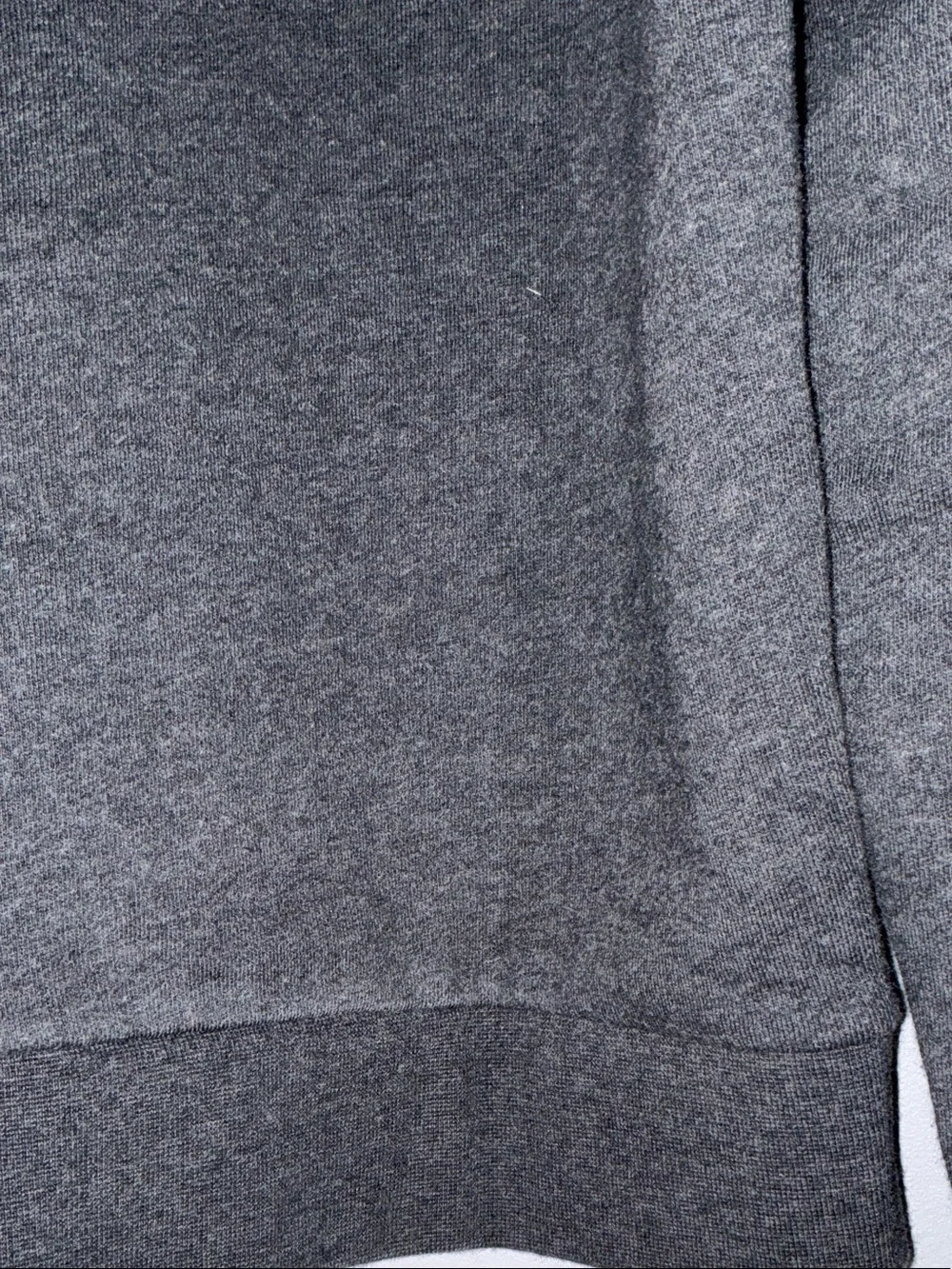 Patagonia Women’s Black Pullover Crew Sweatshirt - Picture 13 of 16